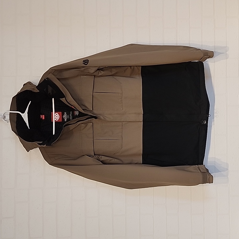 686 InfiDry 10,000 MM all aceess fit Snowboard Ski Jacket size S Mens Like New